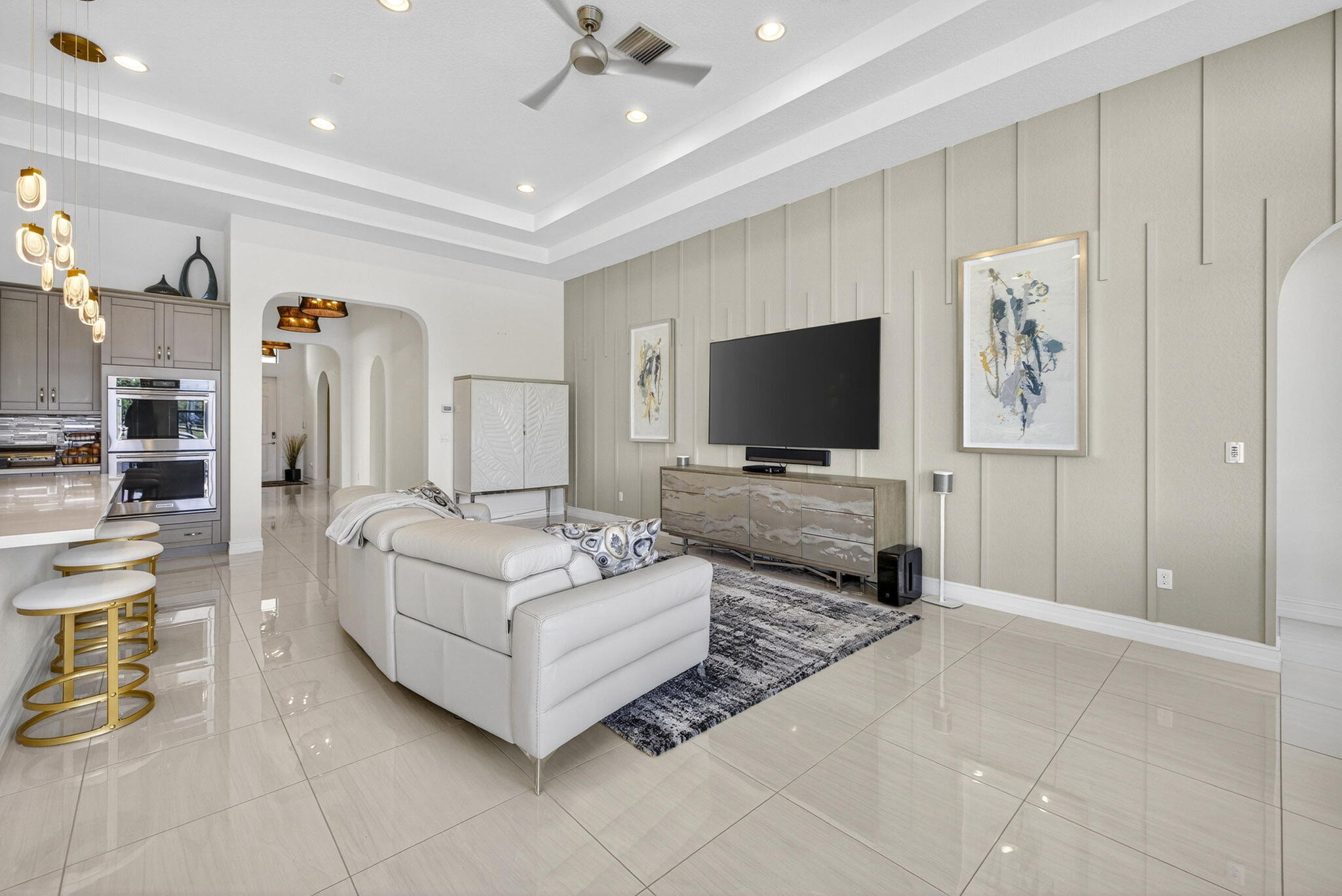 PALM MEADOWS ESTATES - Residential