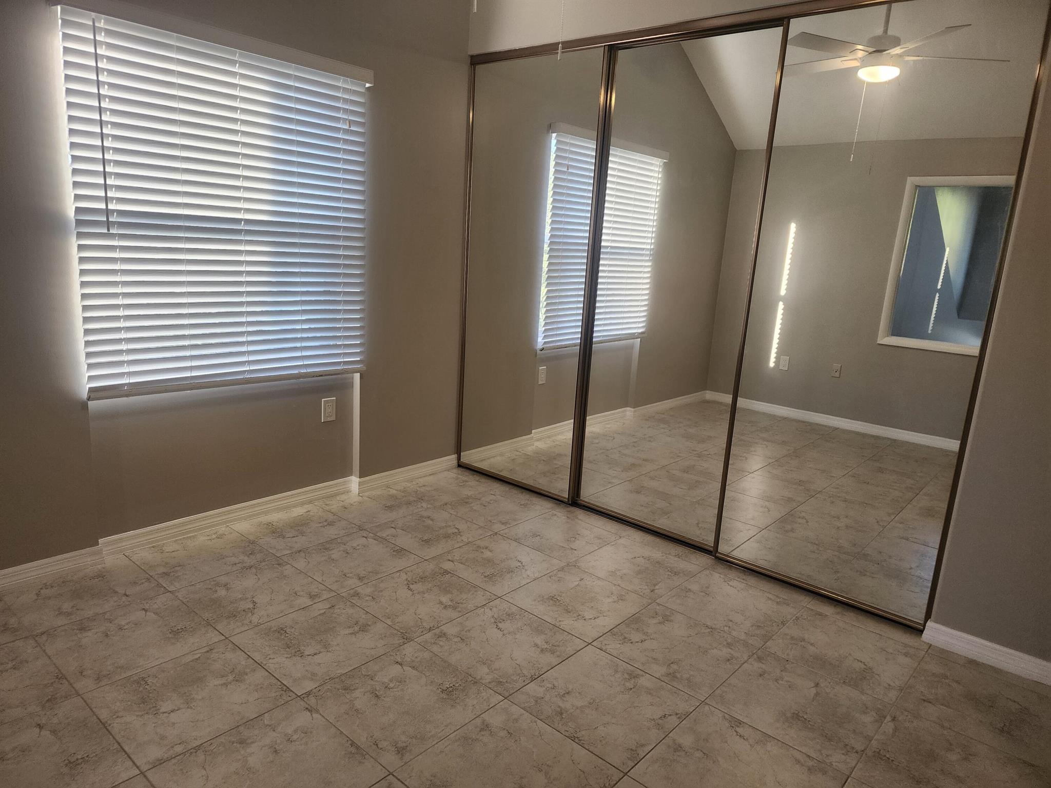 WELLESLEY AT SUNSET TRACE - Residential Lease