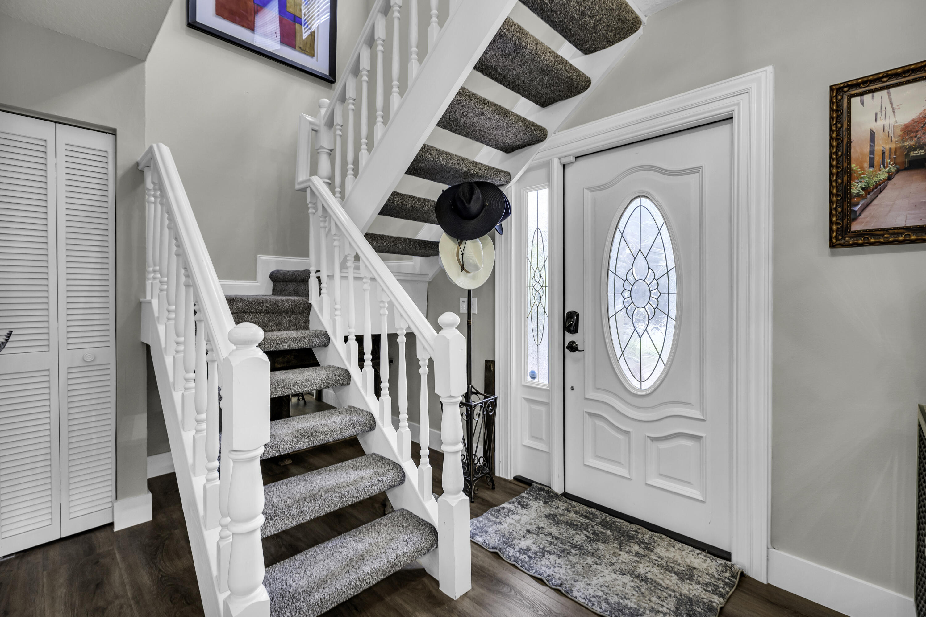 MAPLE WOOD VILLAS - Residential