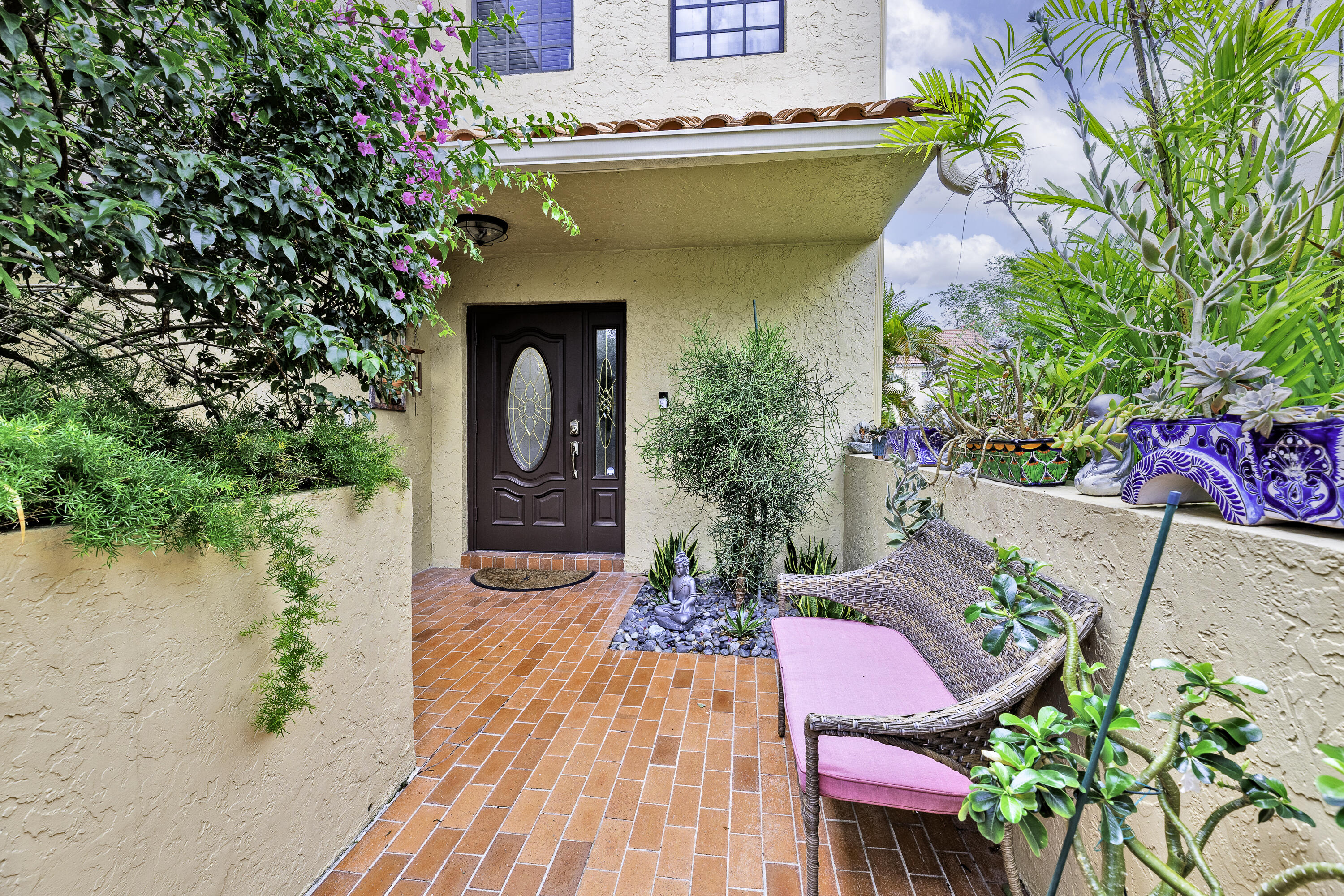 MAPLE WOOD VILLAS - Residential