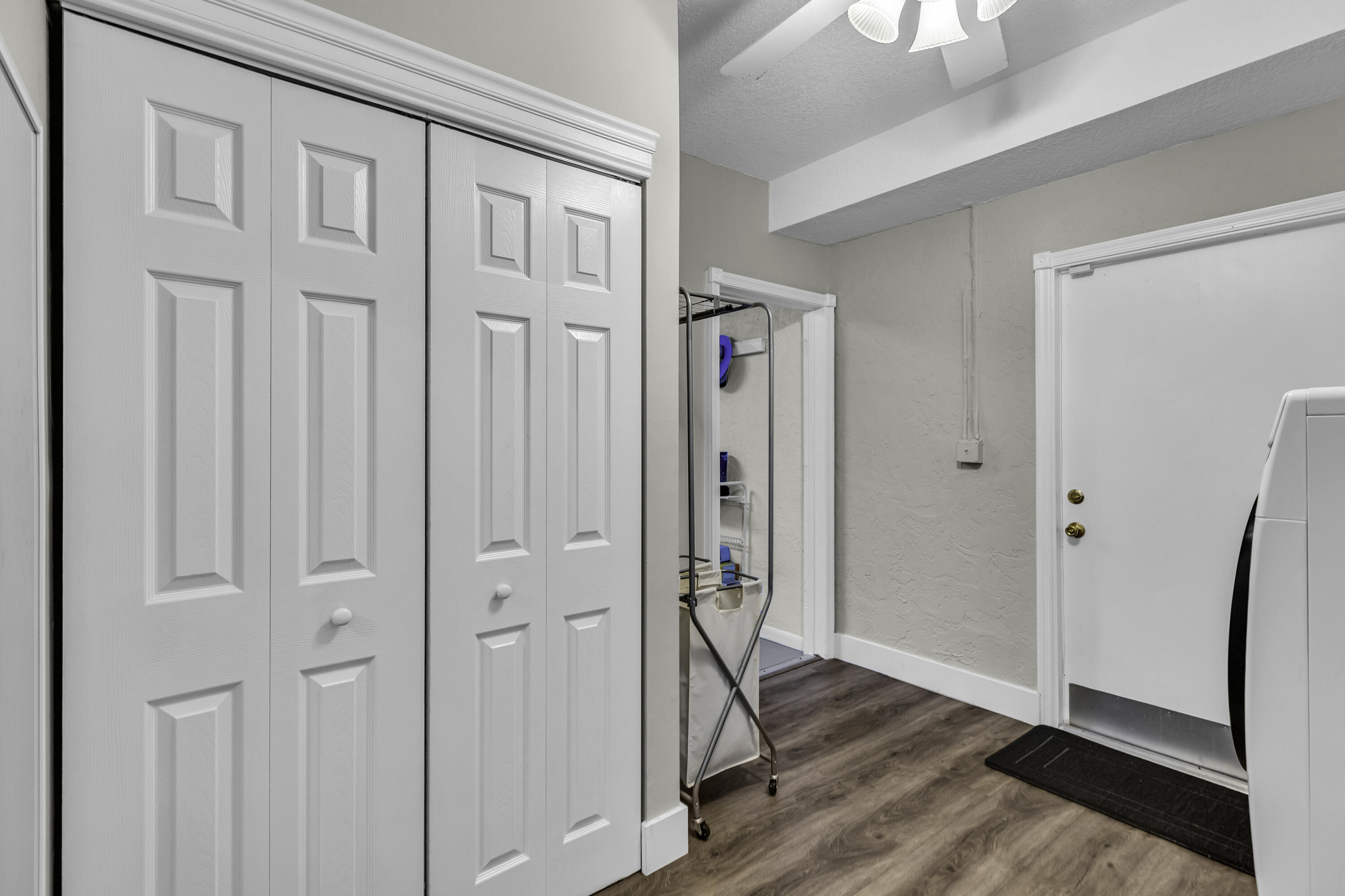 MAPLE WOOD VILLAS - Residential