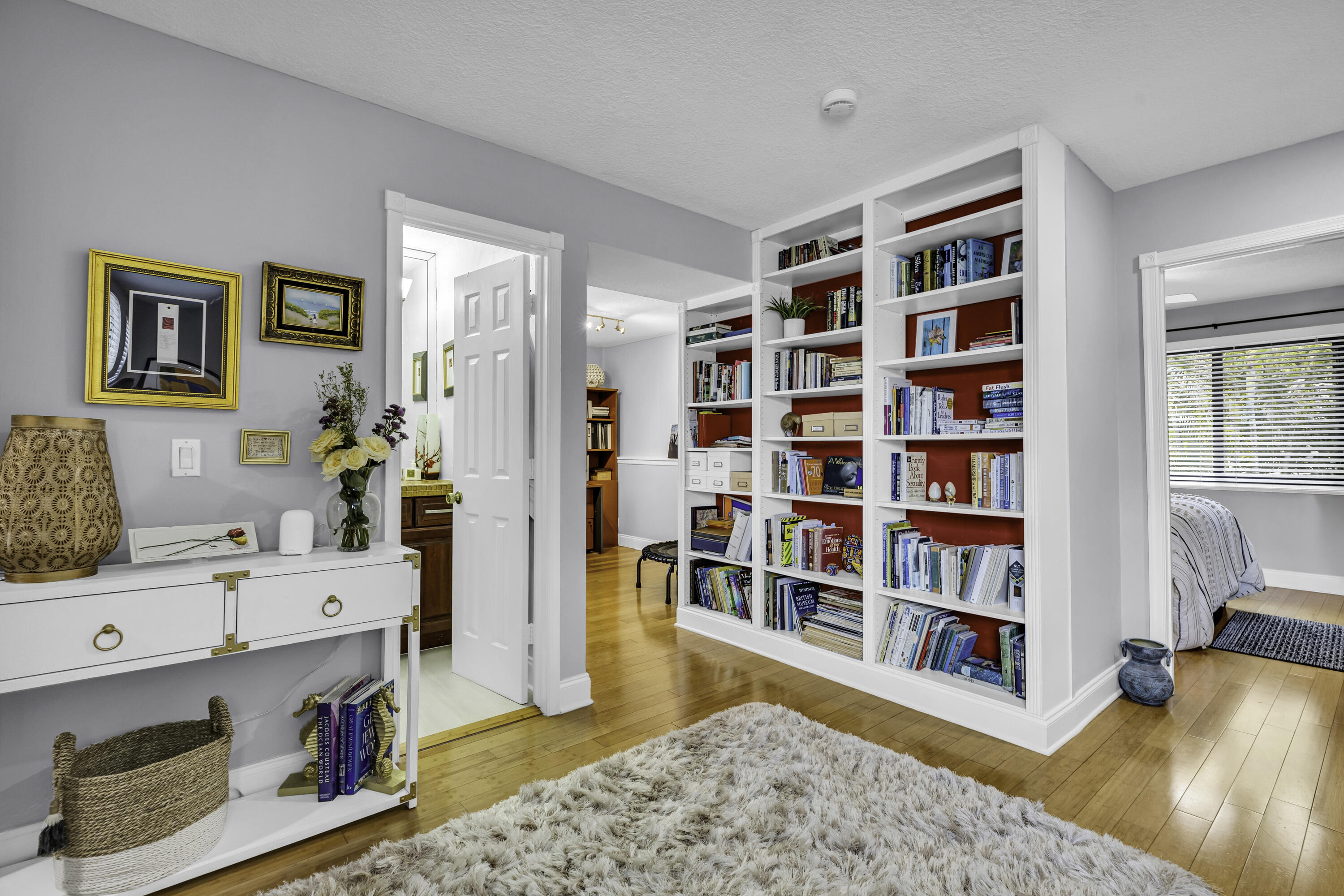 MAPLE WOOD VILLAS - Residential