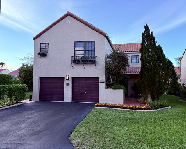 MAPLE WOOD VILLAS - Residential