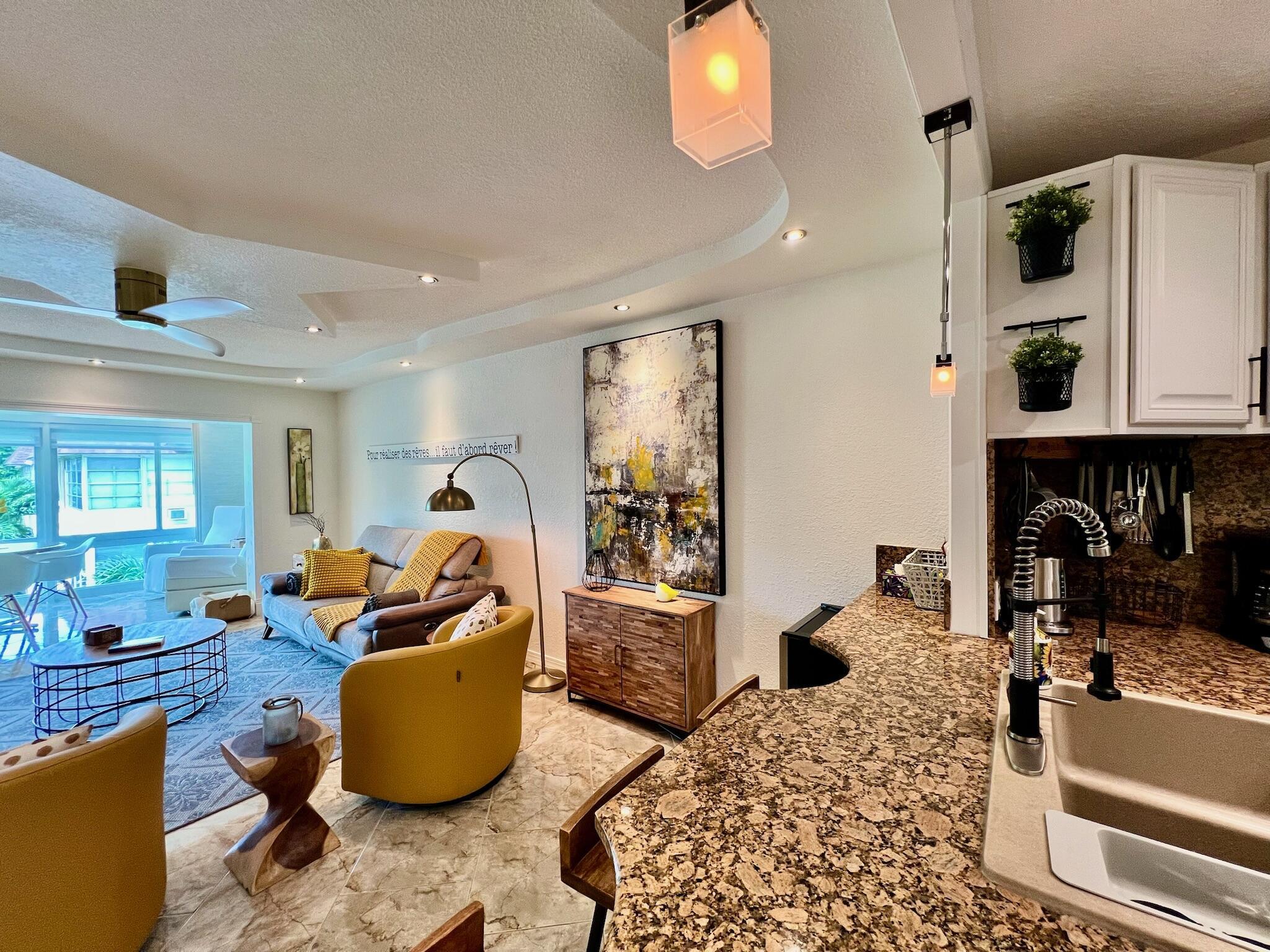 KAHLUA GARDENS CONDO - Residential