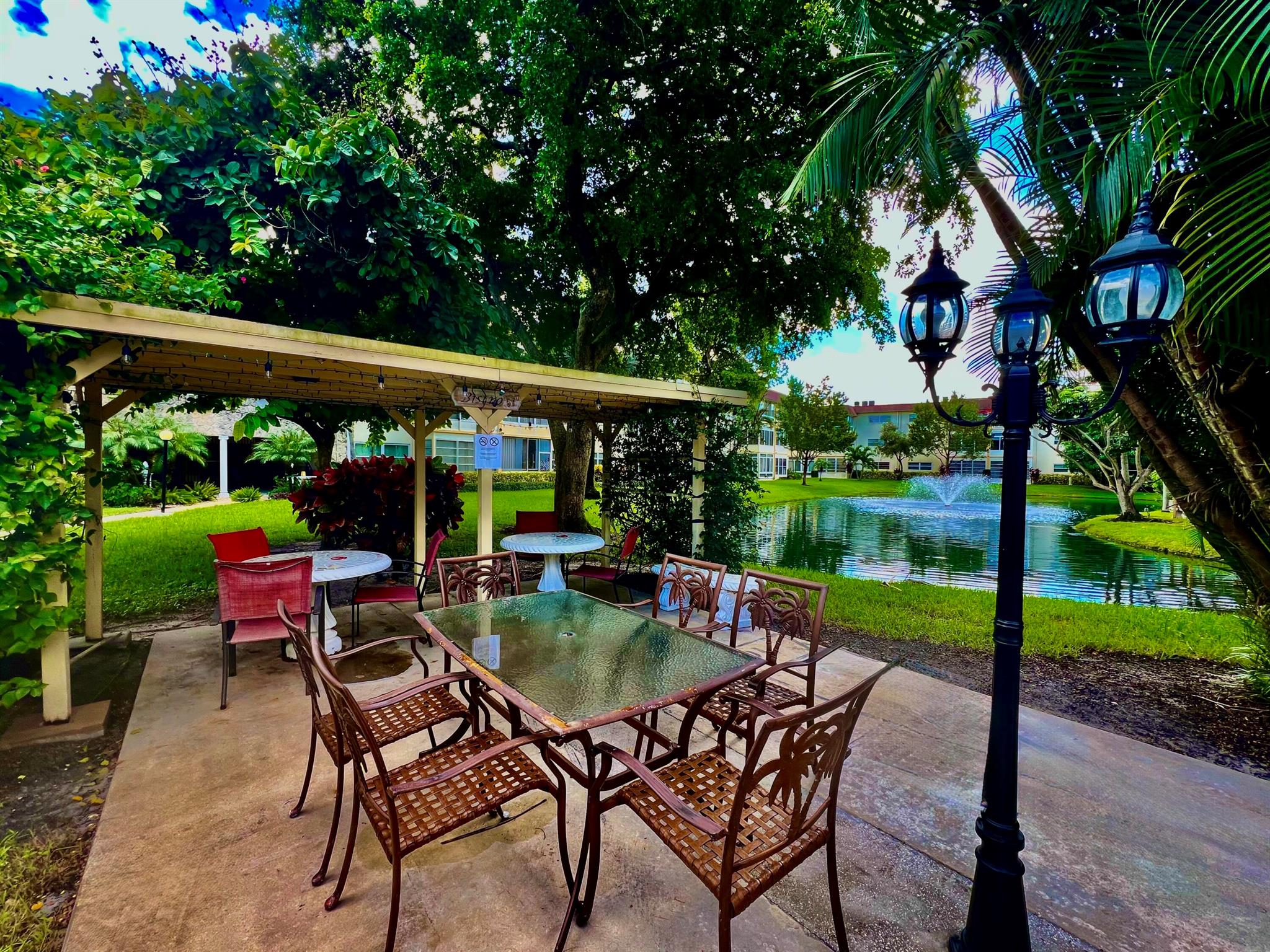 KAHLUA GARDENS CONDO - Residential