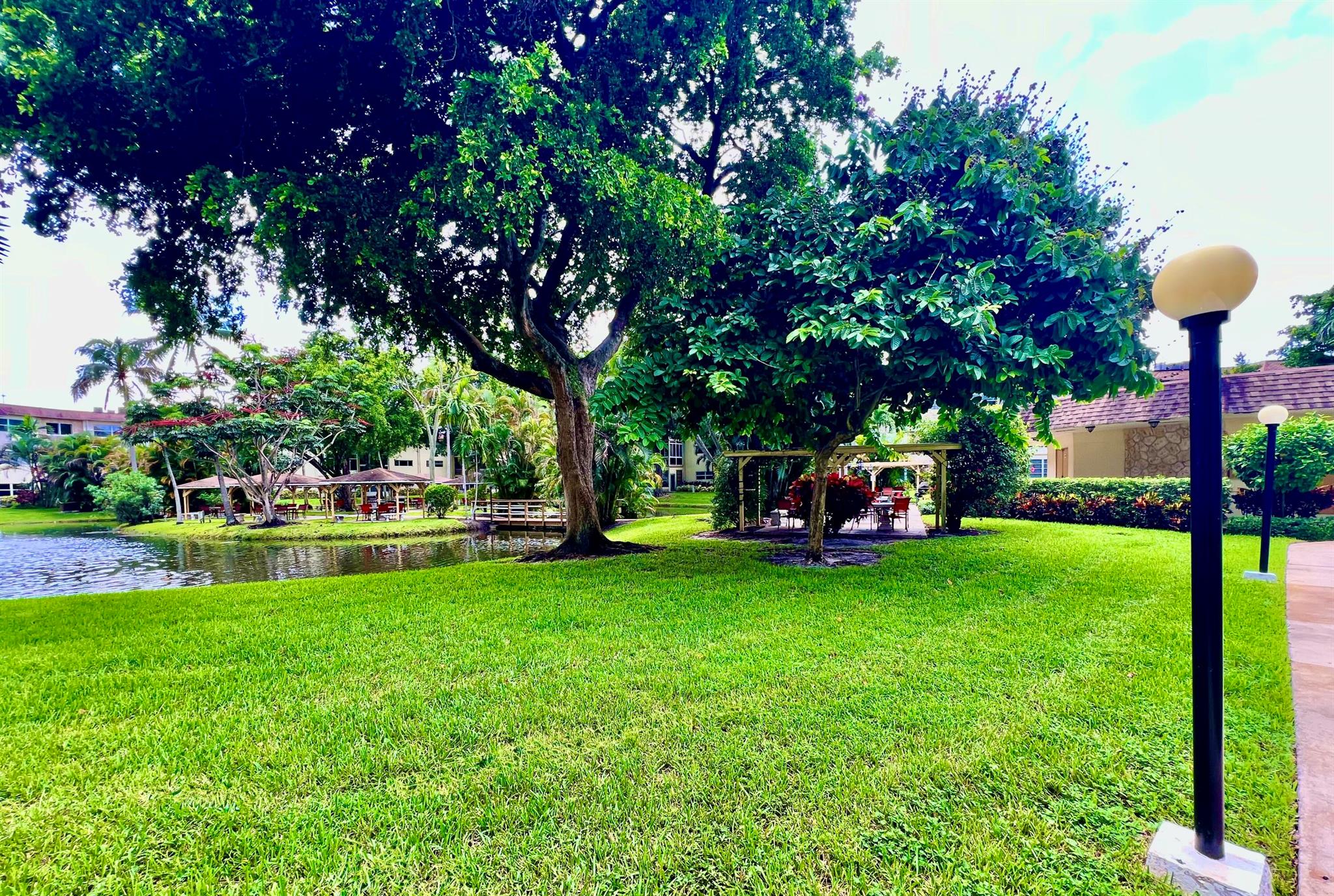 KAHLUA GARDENS CONDO - Residential