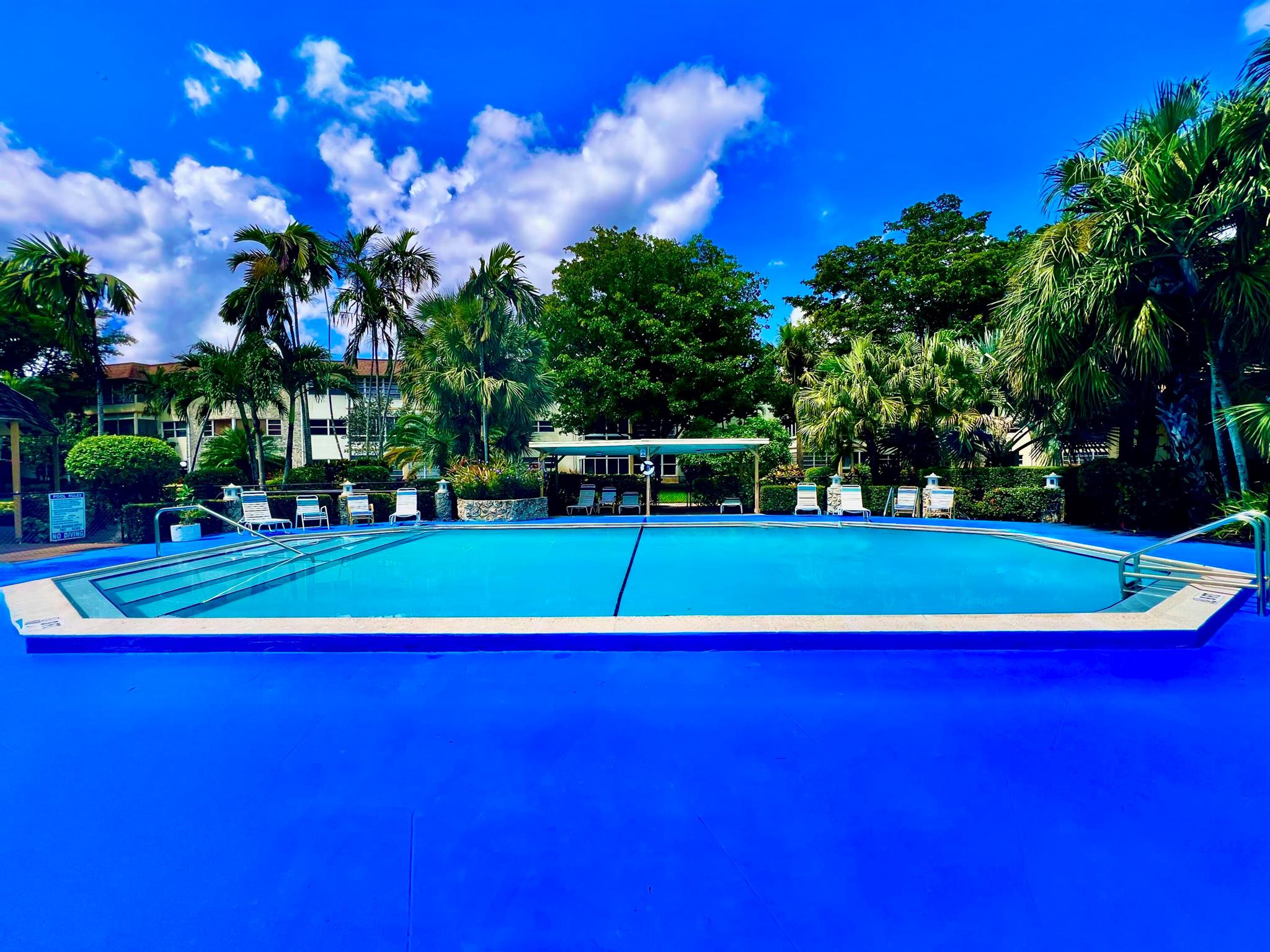 KAHLUA GARDENS CONDO - Residential