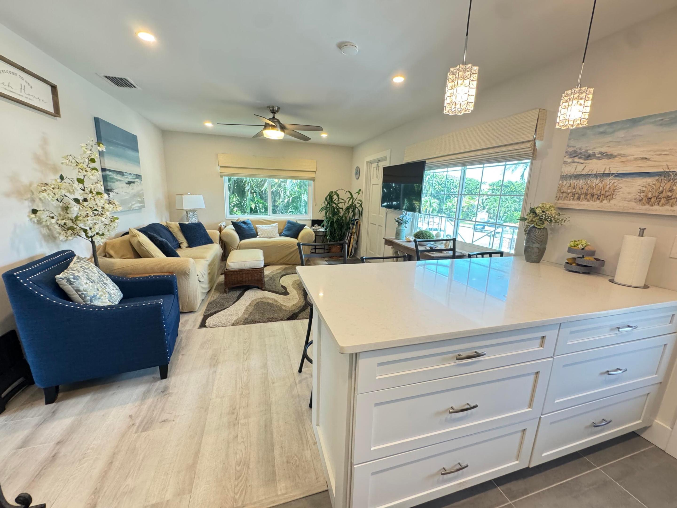 COLONIAL RIDGE CORP - Residential Lease