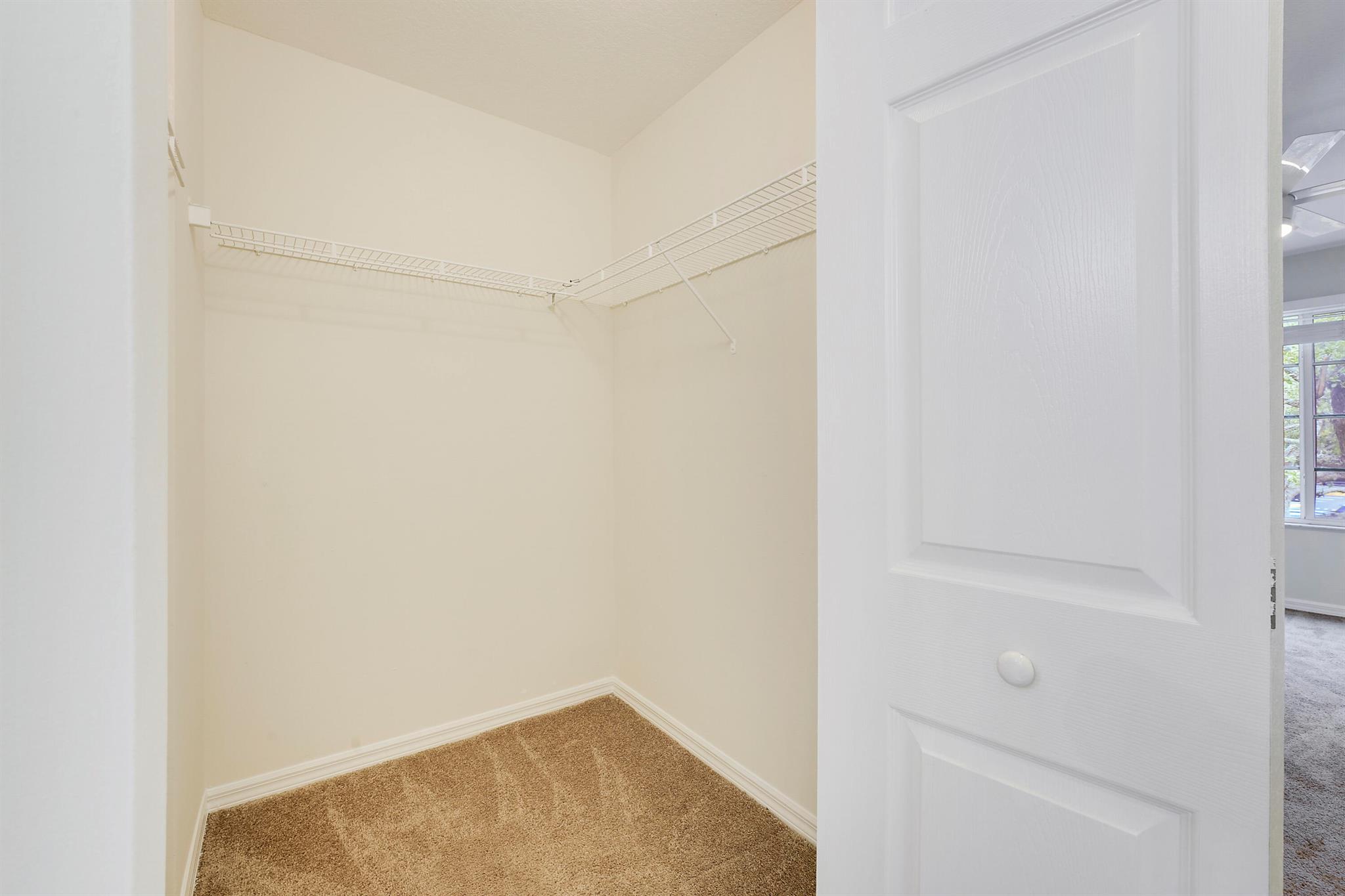 EMERALD ISLE AT LAGUNA LA - Residential Lease