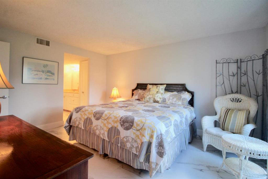 OCEAN VILLAGE - Residential