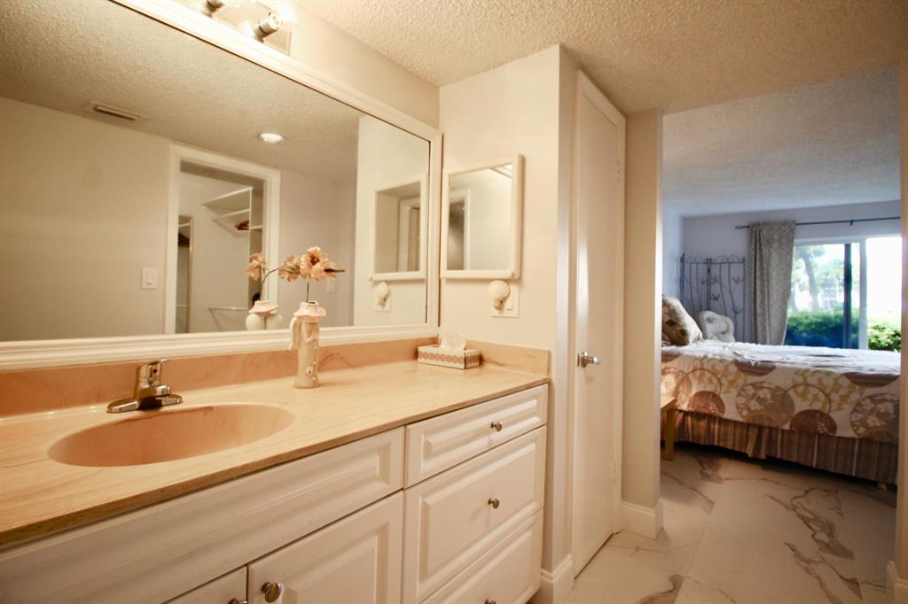 OCEAN VILLAGE - Residential