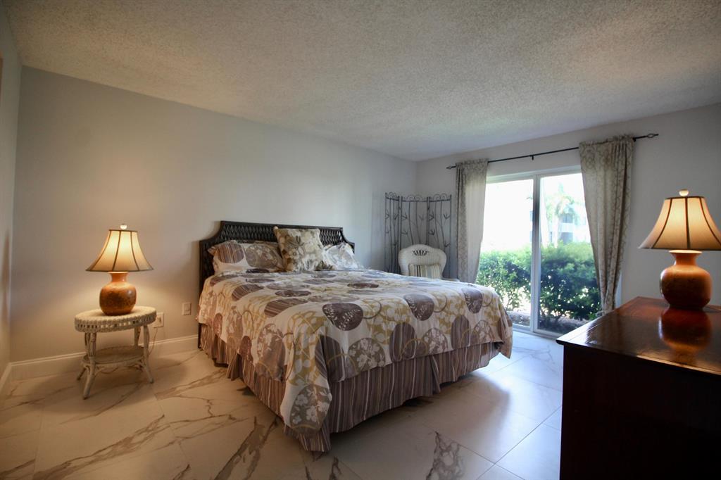 OCEAN VILLAGE - Residential