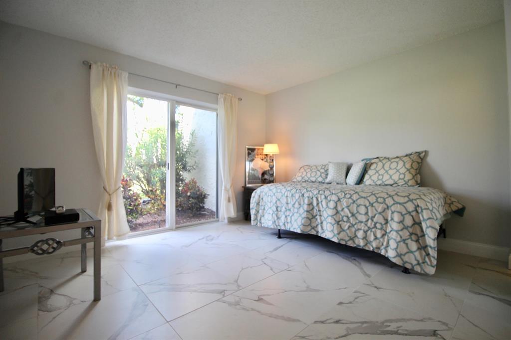 OCEAN VILLAGE - Residential