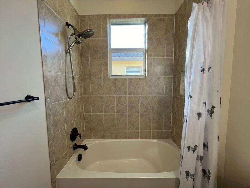 TRADITION PLAT NO 19 - Residential Lease