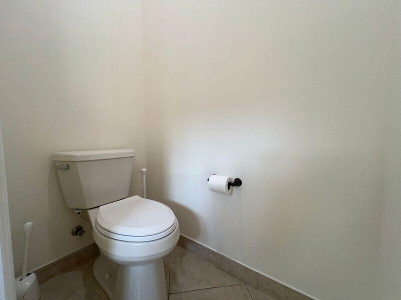 TRADITION PLAT NO 19 - Residential Lease