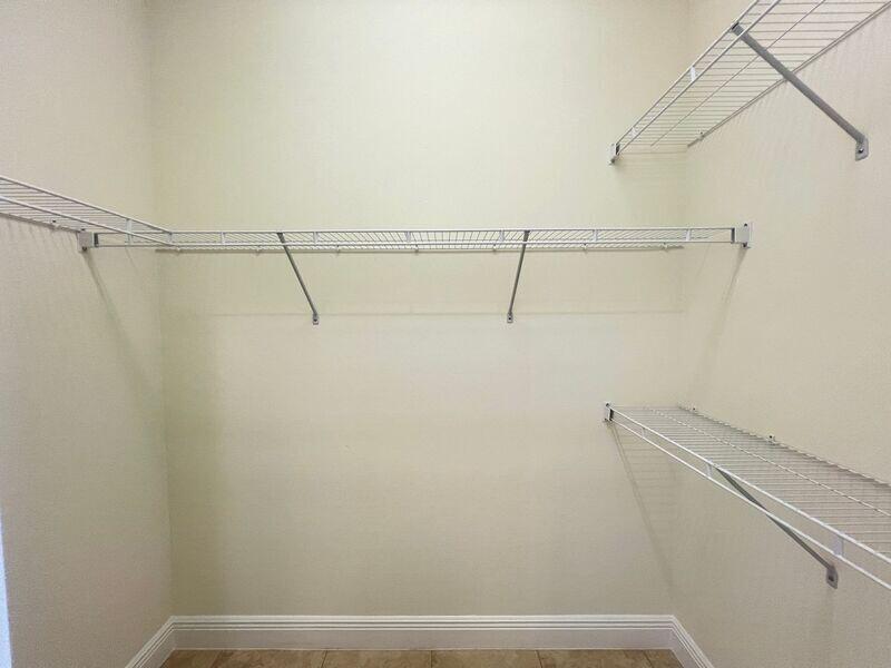 TRADITION PLAT NO 19 - Residential Lease