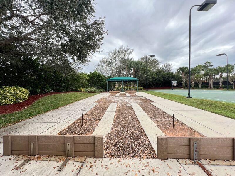 TRADITION PLAT NO 19 - Residential Lease