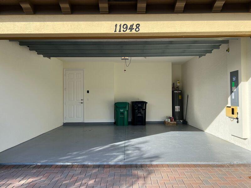 TRADITION PLAT NO 19 - Residential Lease