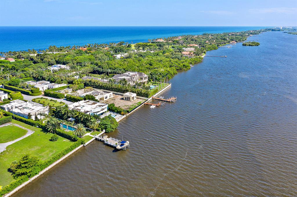REGENTS PARK - Residential