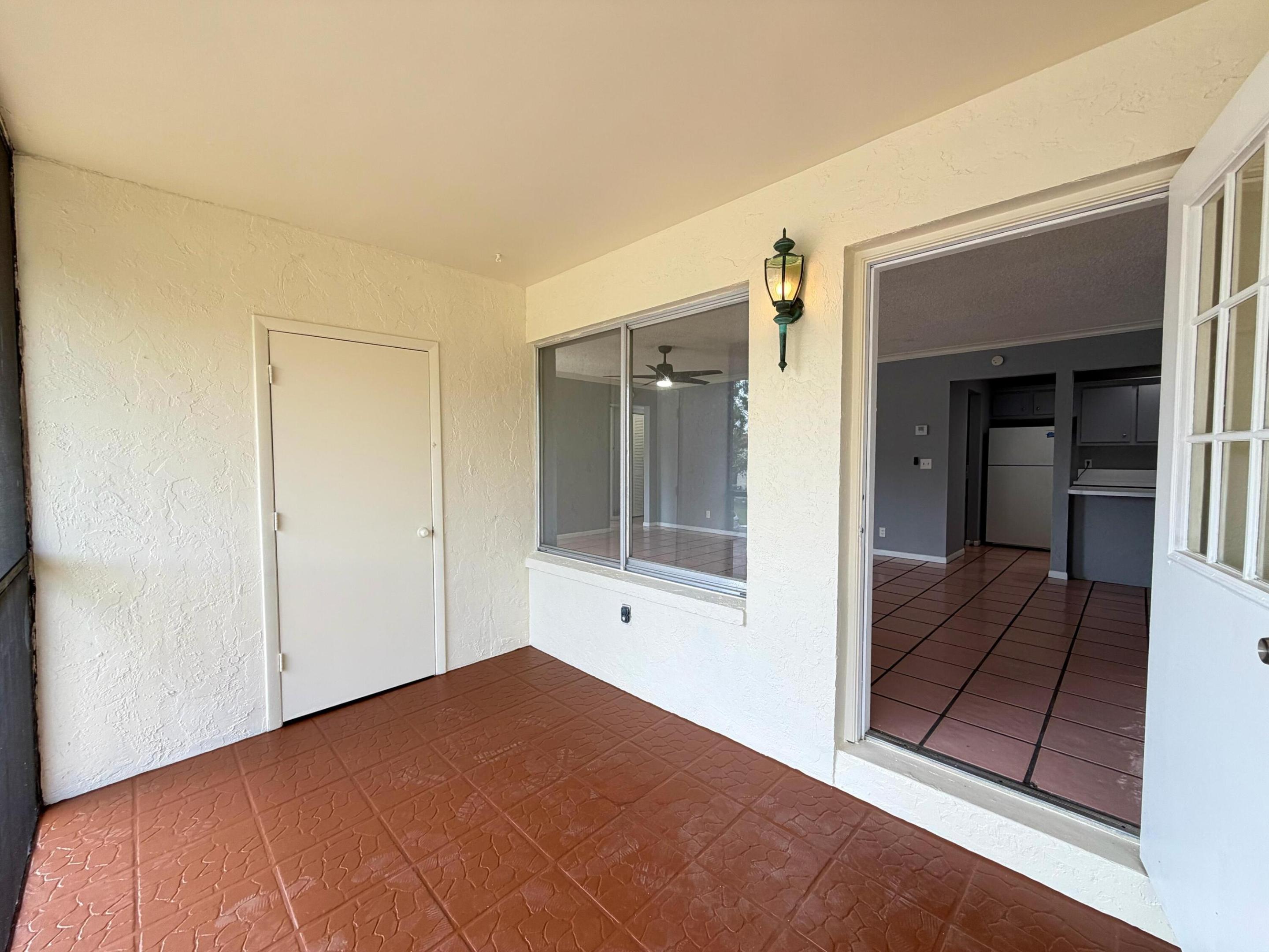 PINE RIDGE AT HAVERHILL C - Residential Lease