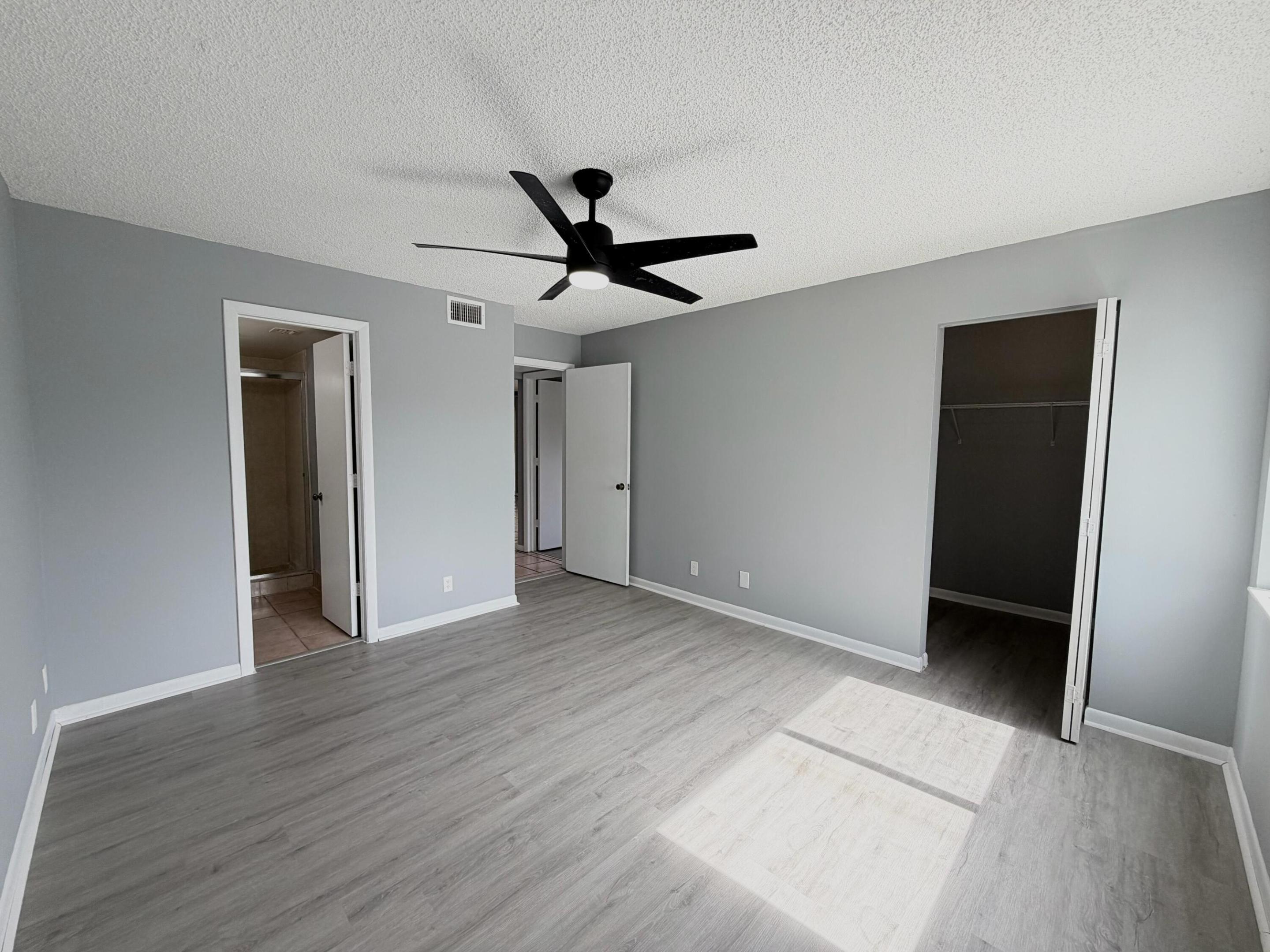 PINE RIDGE AT HAVERHILL C - Residential Lease