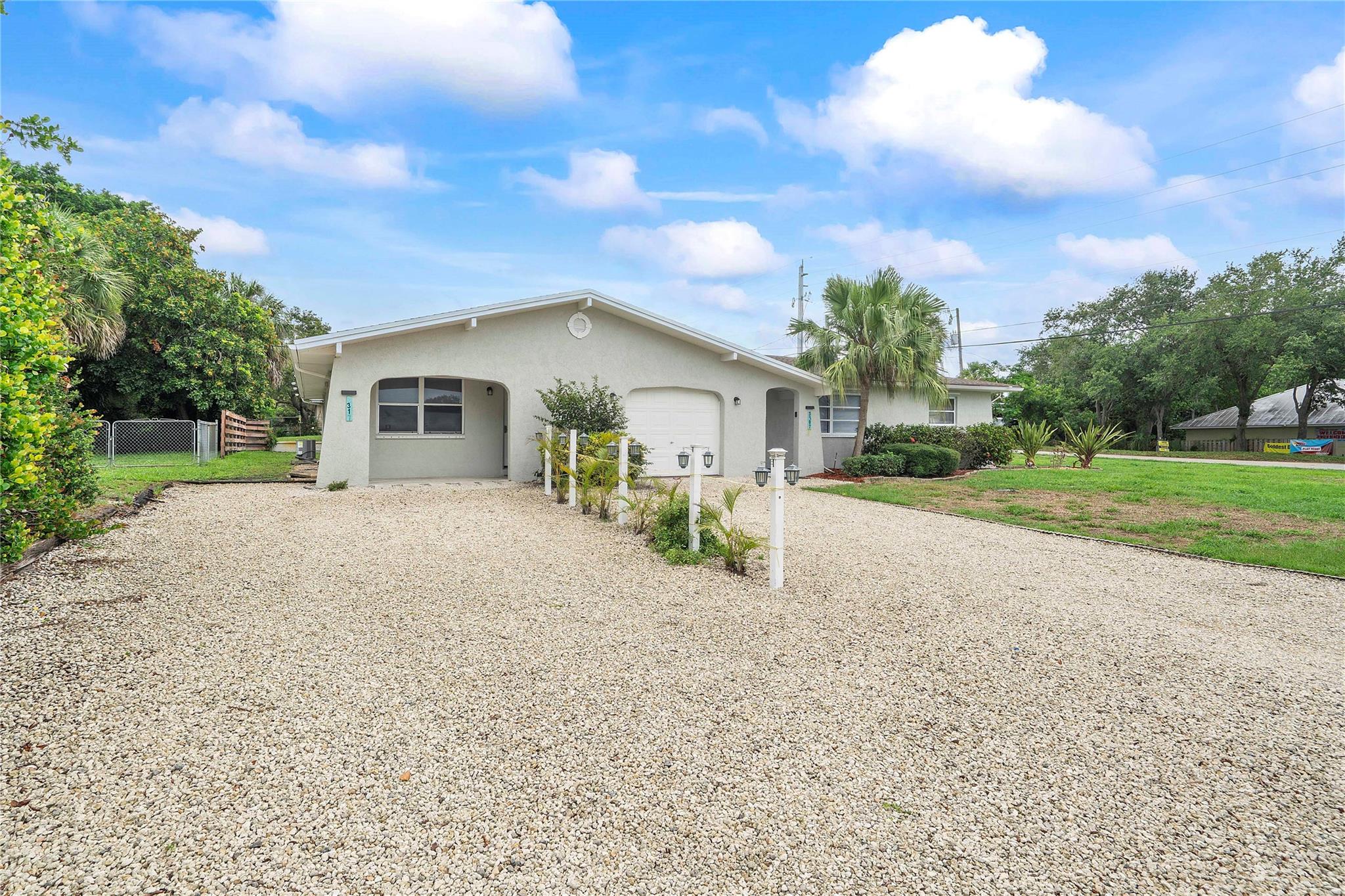 Charming Jensen Beach Rental – Walk to Downtown & Minutes from the Ocean!
This beautifully renovated 1-bedroom, 1-bath home offers the perfect blend of comfort and coastal convenience. Just under 3 miles from the beach and a short stroll to historic downtown Jensen Beach, you’ll enjoy easy access to charming shops, restaurants, and local events. Property has its own in unit washer & dryer, as well as private backyard. Water and lawn care are included in the rent, and there's ample parking for added convenience. Experience the best of Florida living in this updated and well-maintained home!