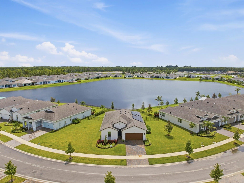 Photo of 10170 NW Dreamweaver Road, Port Saint Lucie, FL 34987 (MLS # B26081348)
