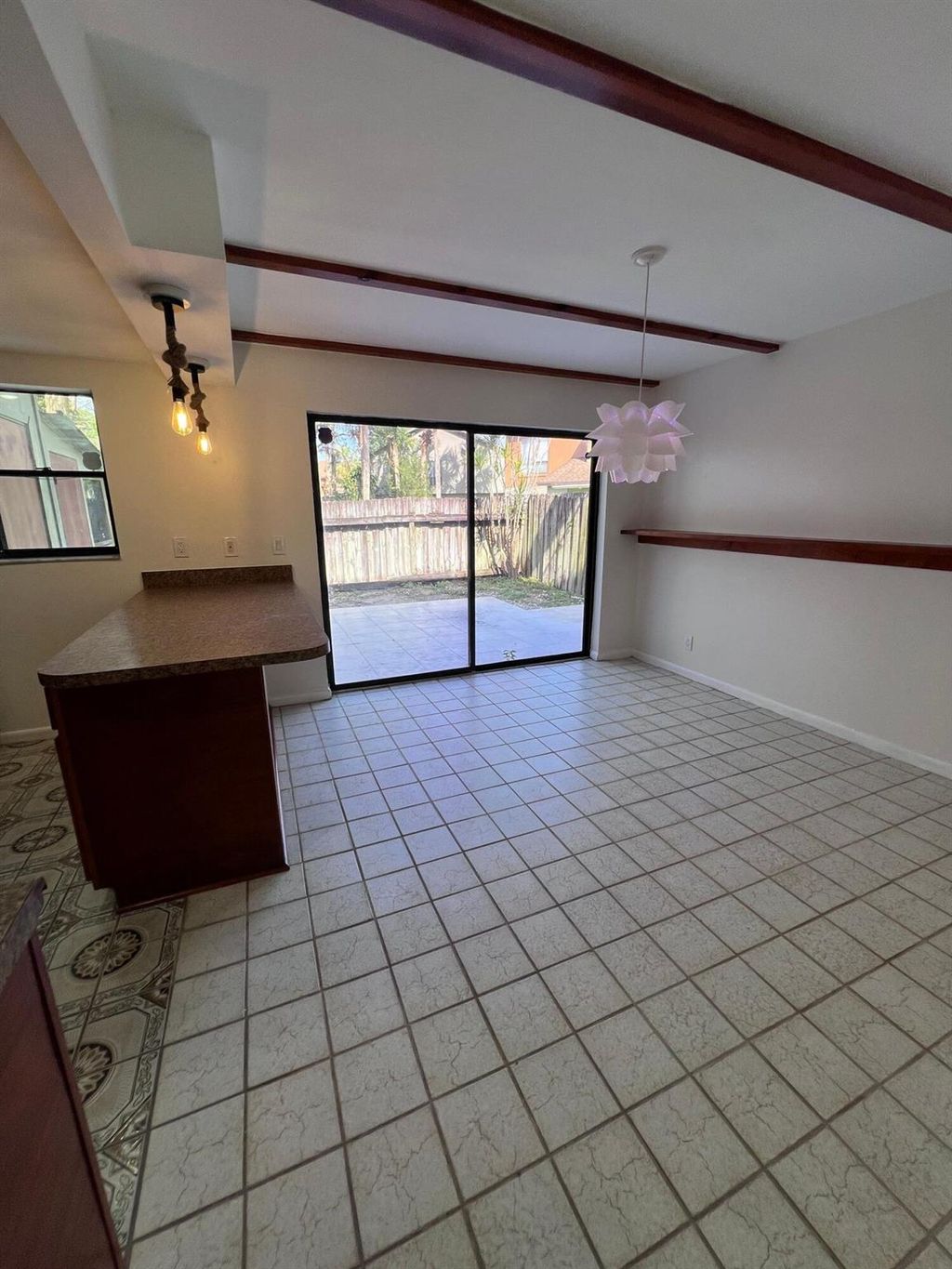 Photo of 505 Sandtree Drive, Palm Beach Gardens, FL 33403 (MLS # R10969095)