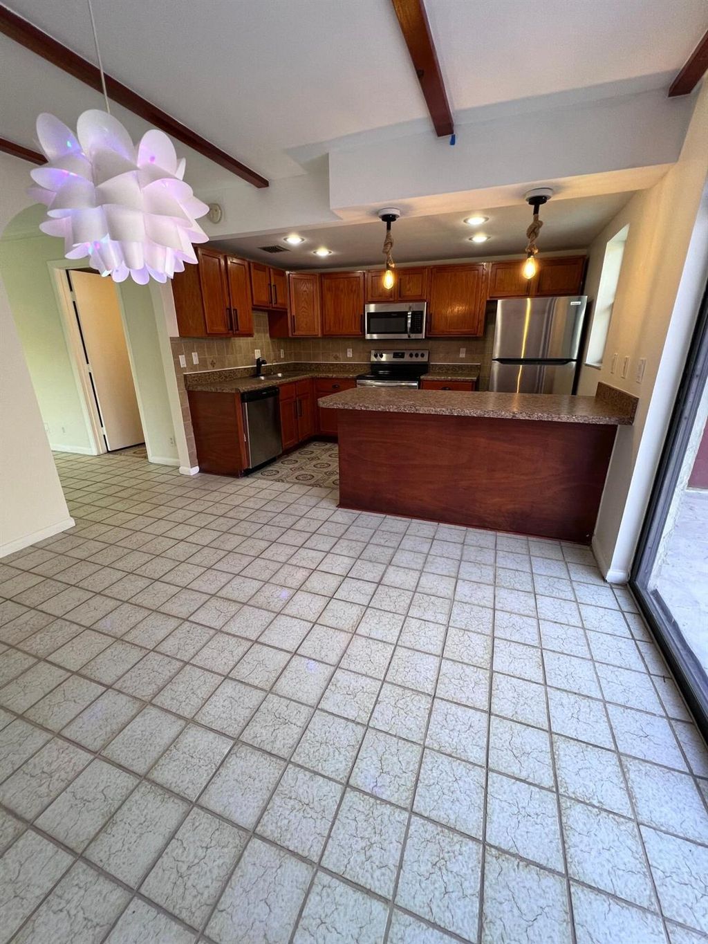 Photo of 505 Sandtree Drive, Palm Beach Gardens, FL 33403 (MLS # R10969095)