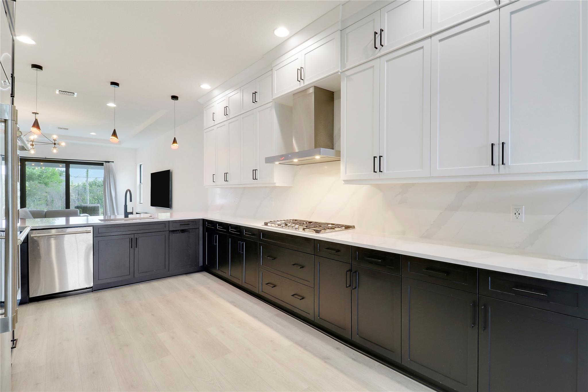 ARTISTRY - Residential