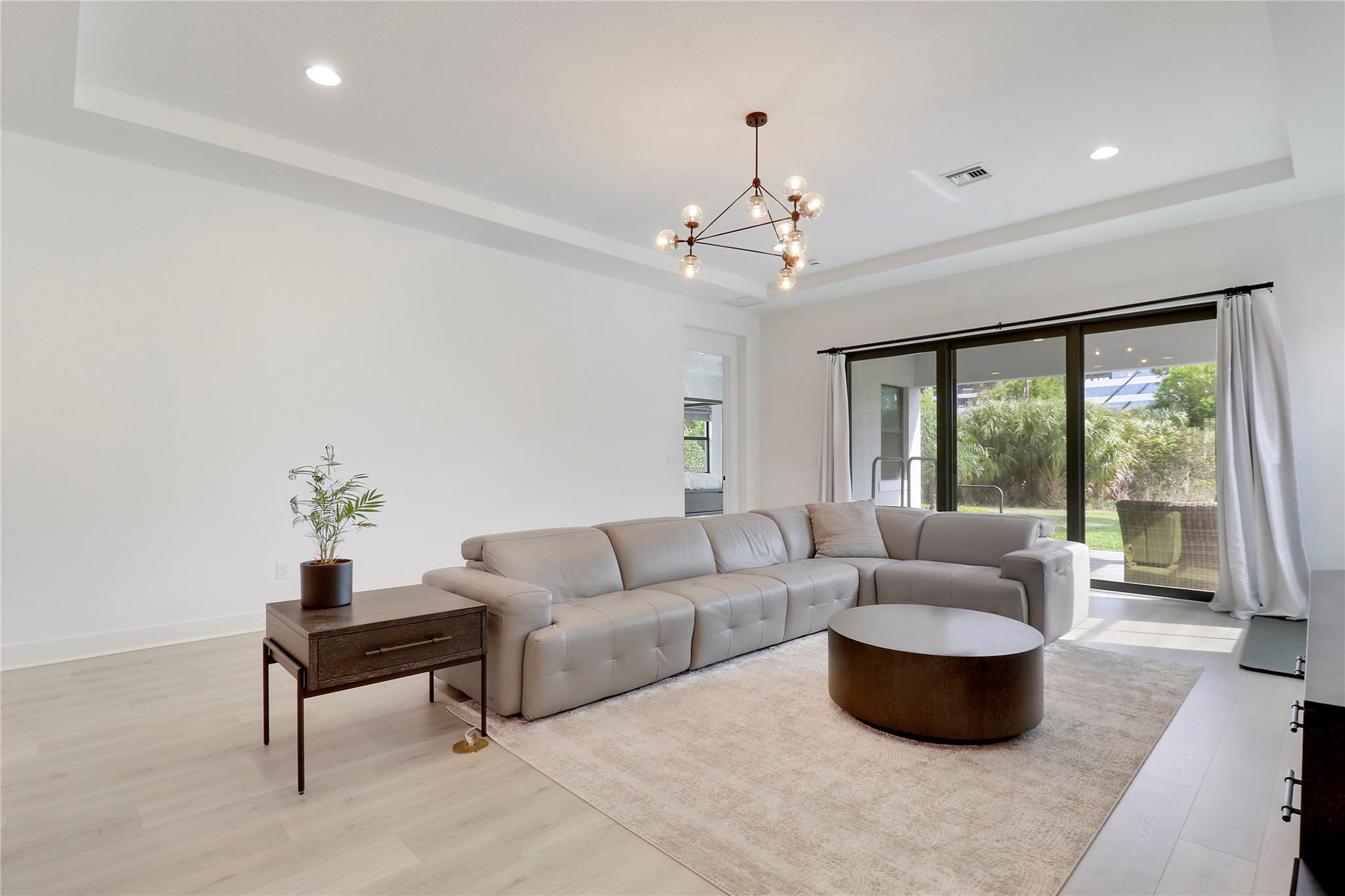 ARTISTRY - Residential