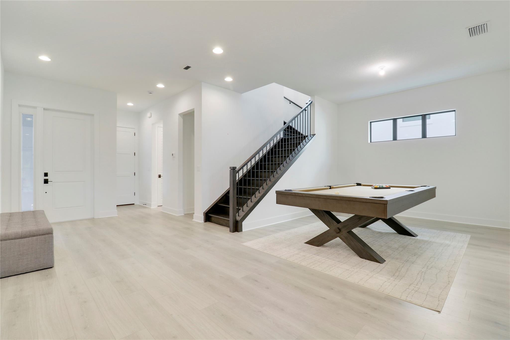 ARTISTRY - Residential