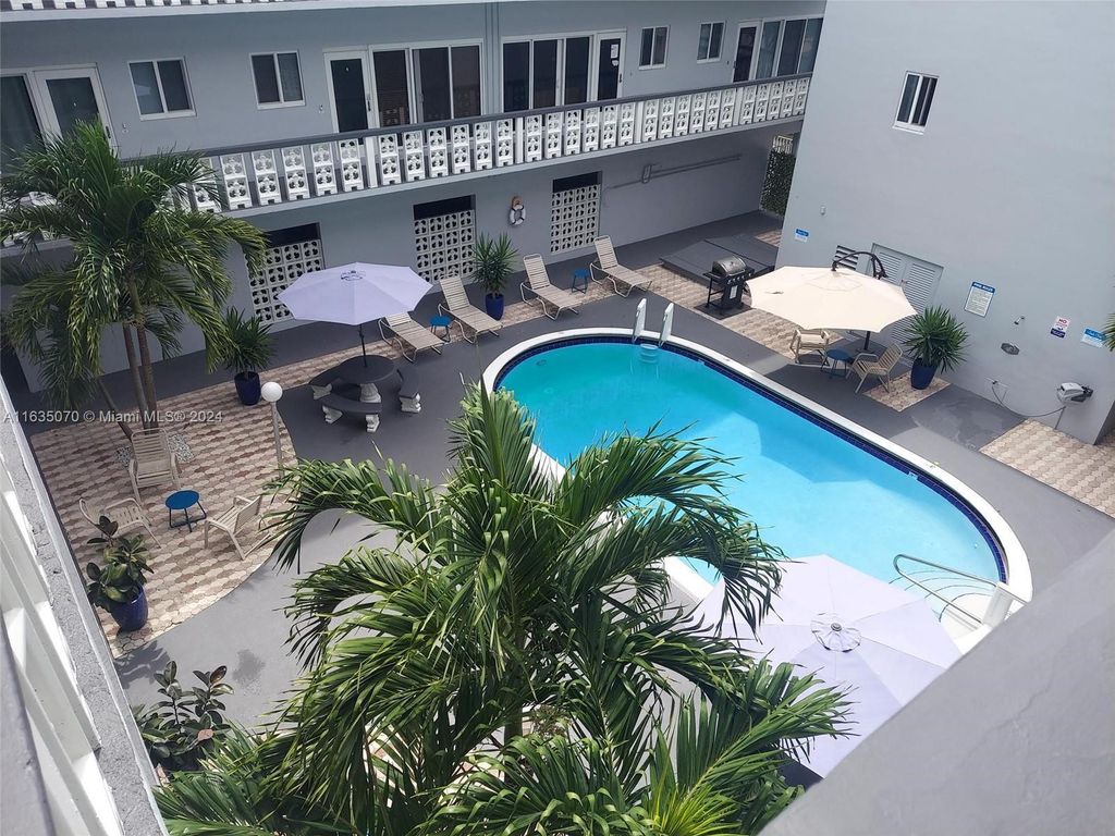 Photo of 1818 Rodman Street #2c, Hollywood, FL 33020 (MLS # B26030329)