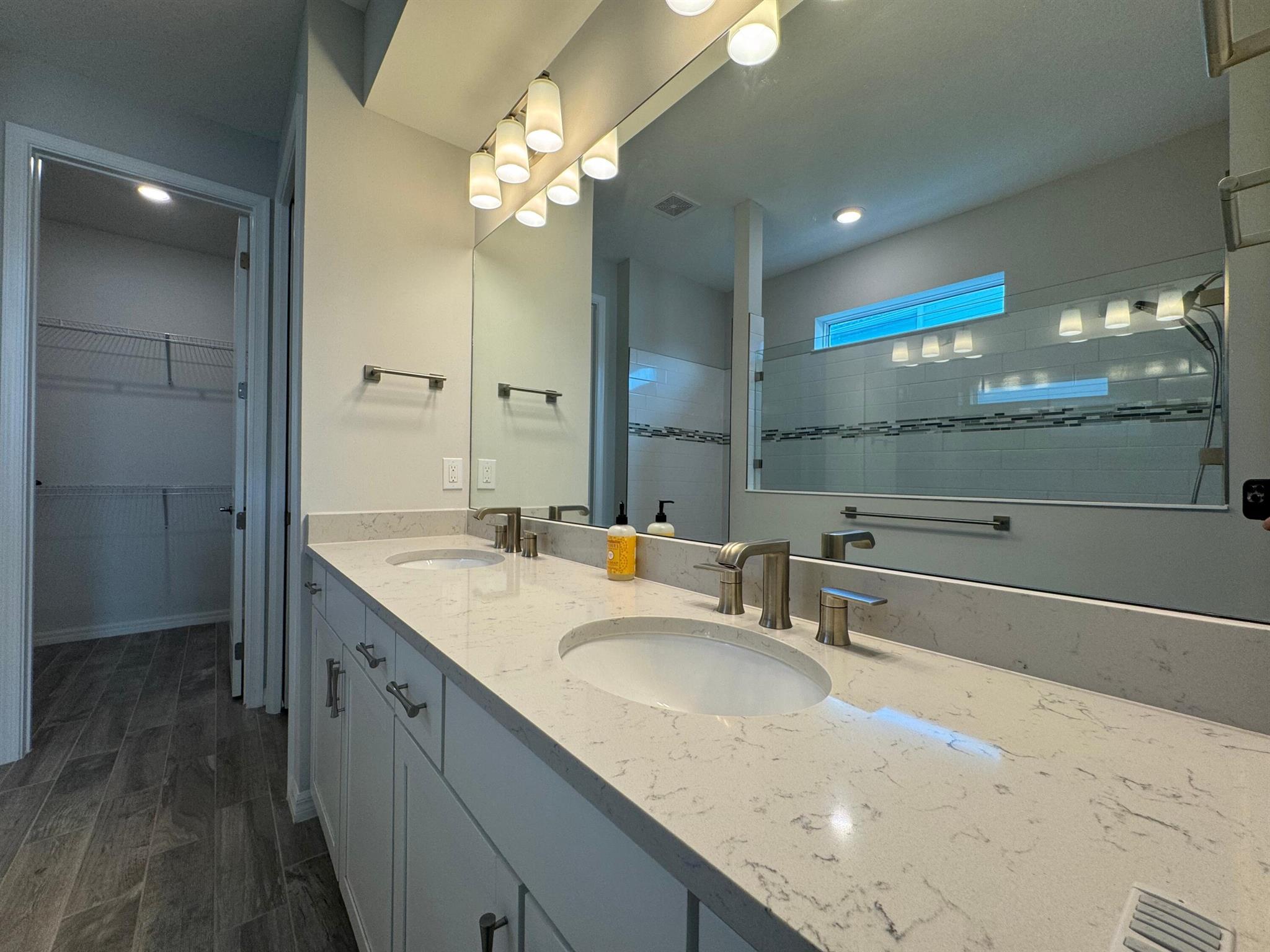 PULTE AT TRADITION PHASE - Residential Lease