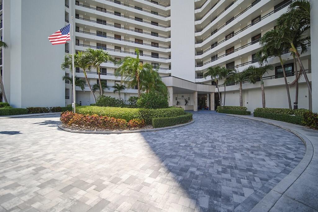 PRINCESS OF HUTCHINSON ISLAND - Residential