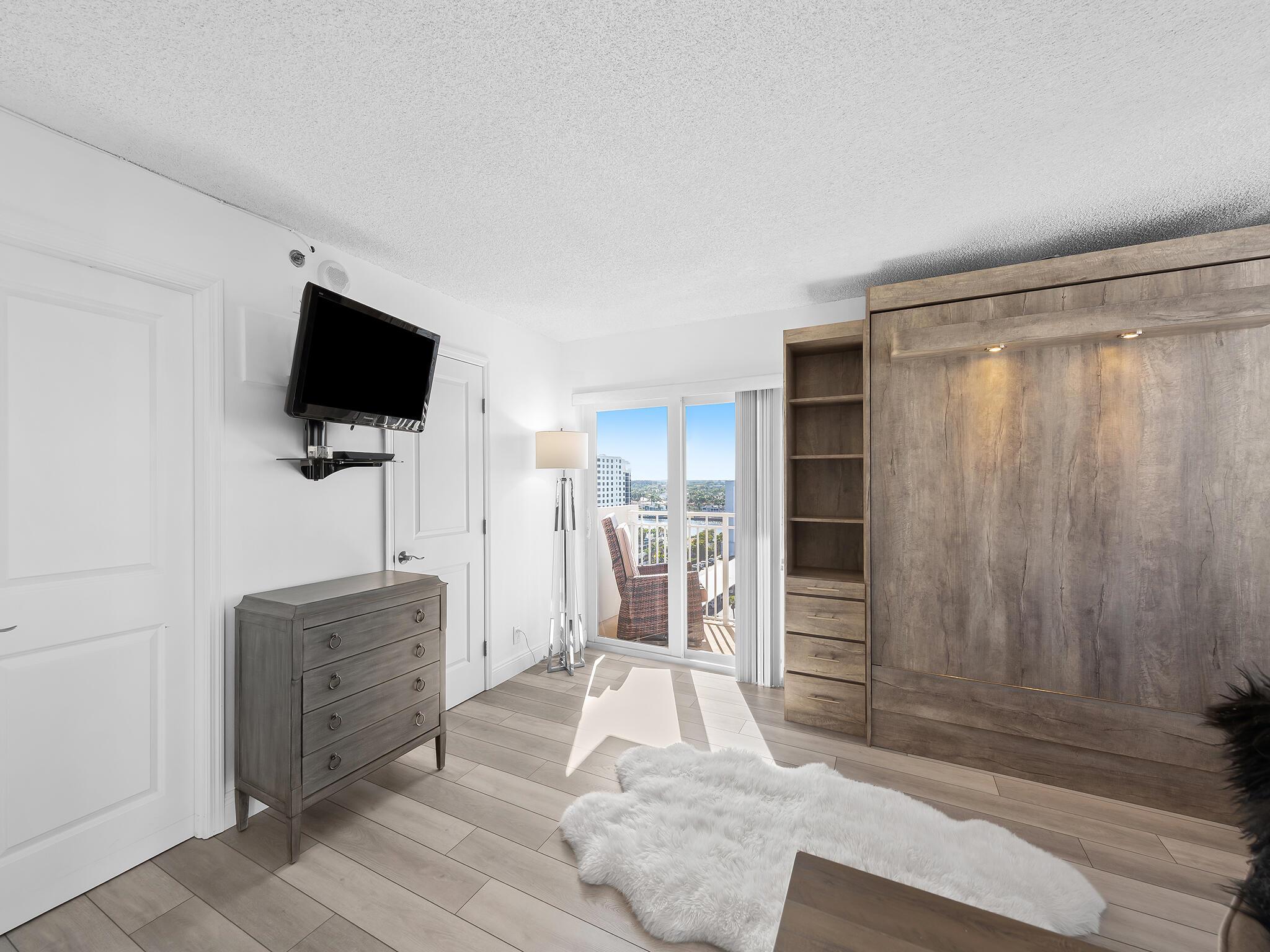 3301 S Ocean Boulevard Ph 1002