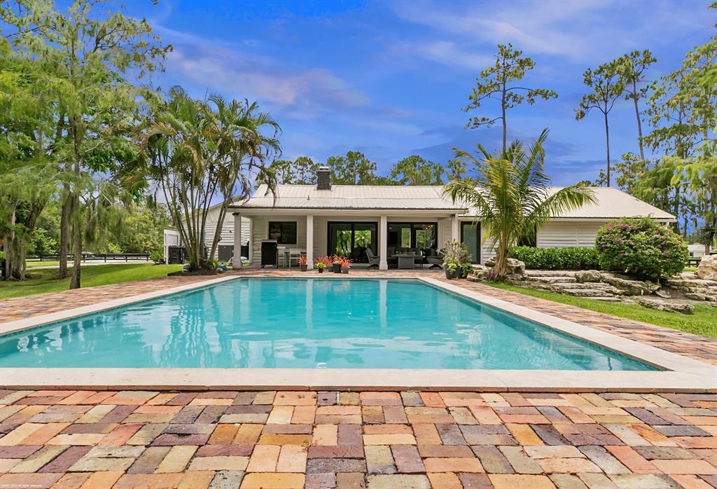 HOMELAND - Residential