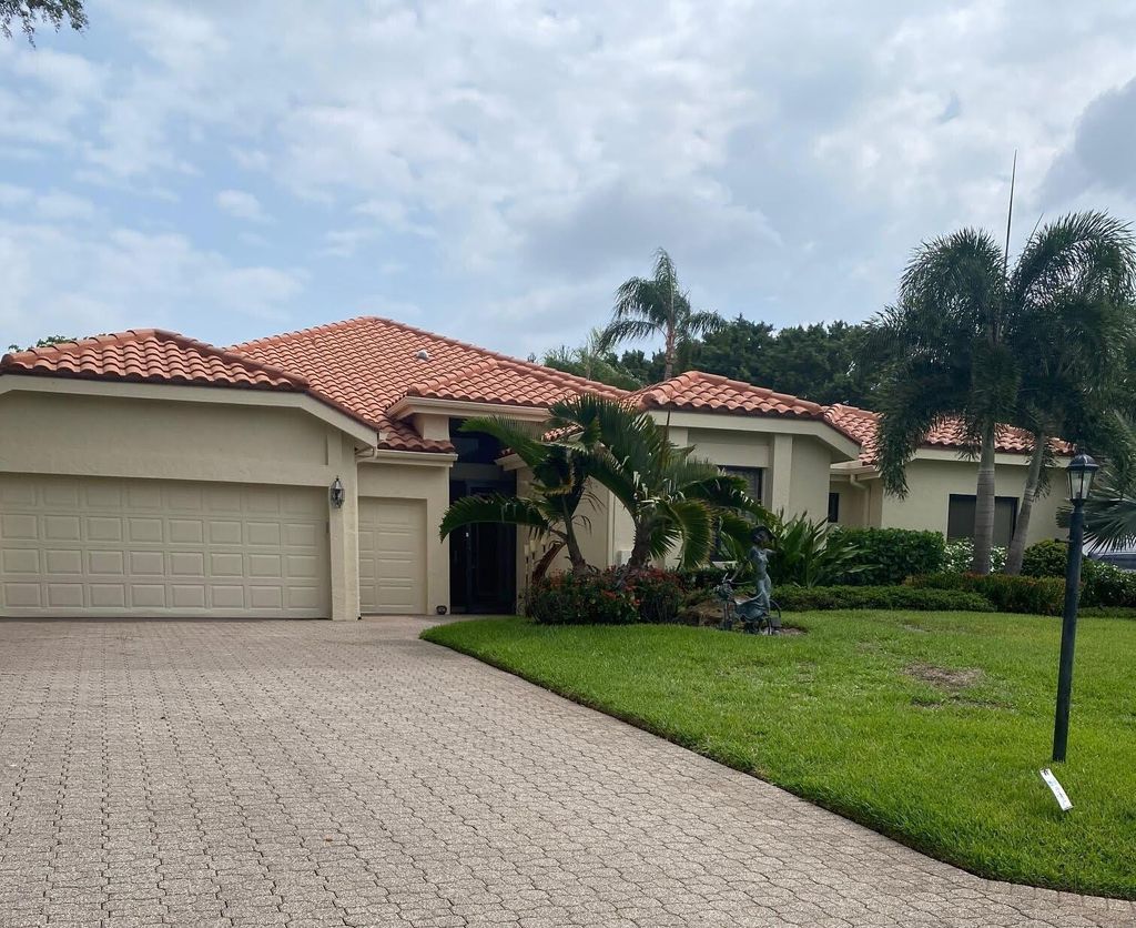 Photo of 13579 Verde Drive, Palm Beach Gardens, FL 33410 (MLS # R10987869)
