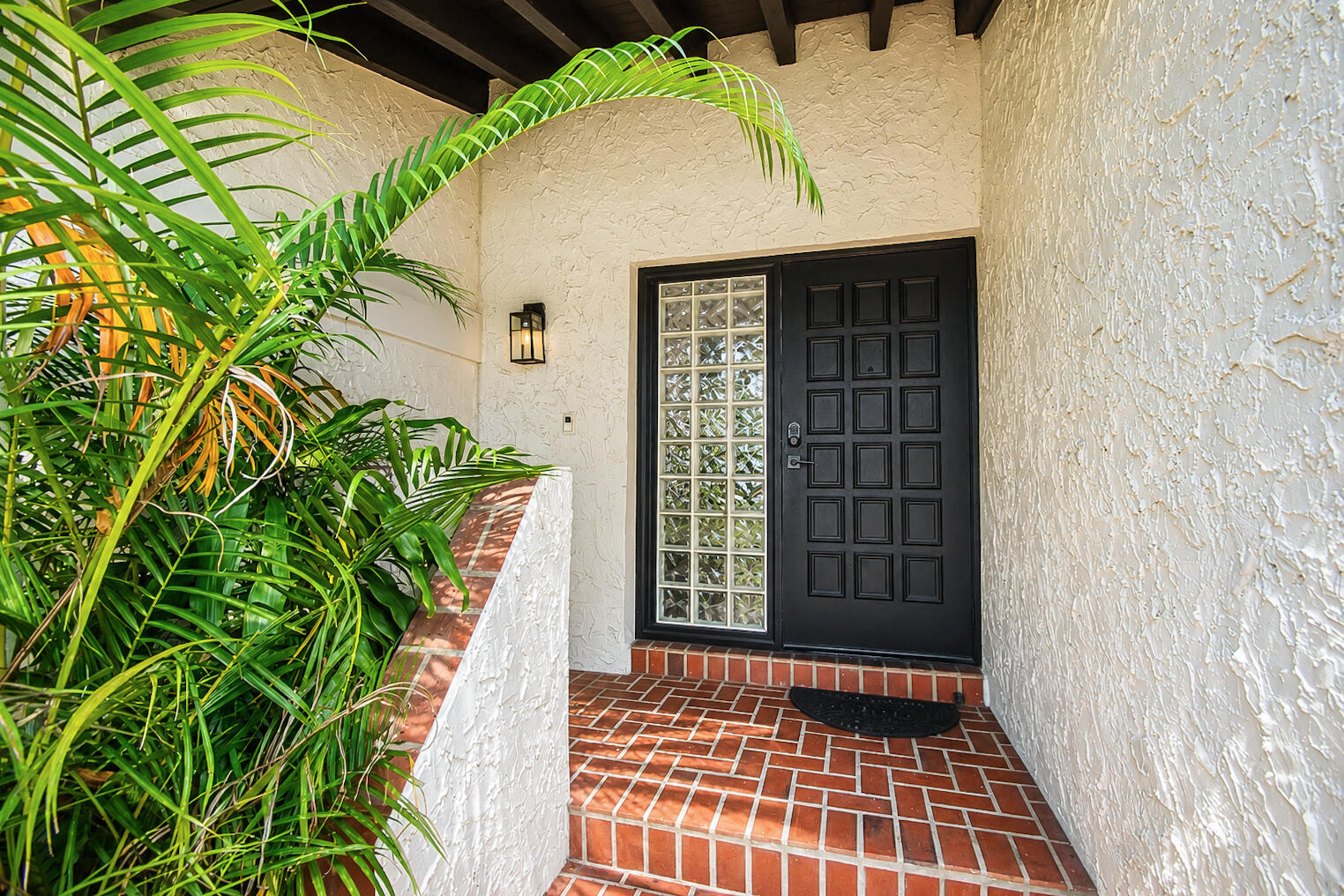 6458 Pond Apple Road