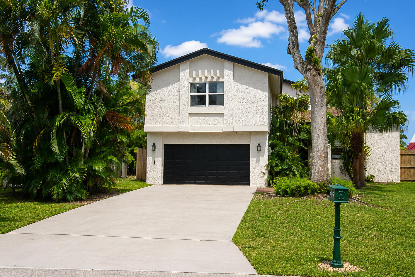 6458 Pond Apple Road