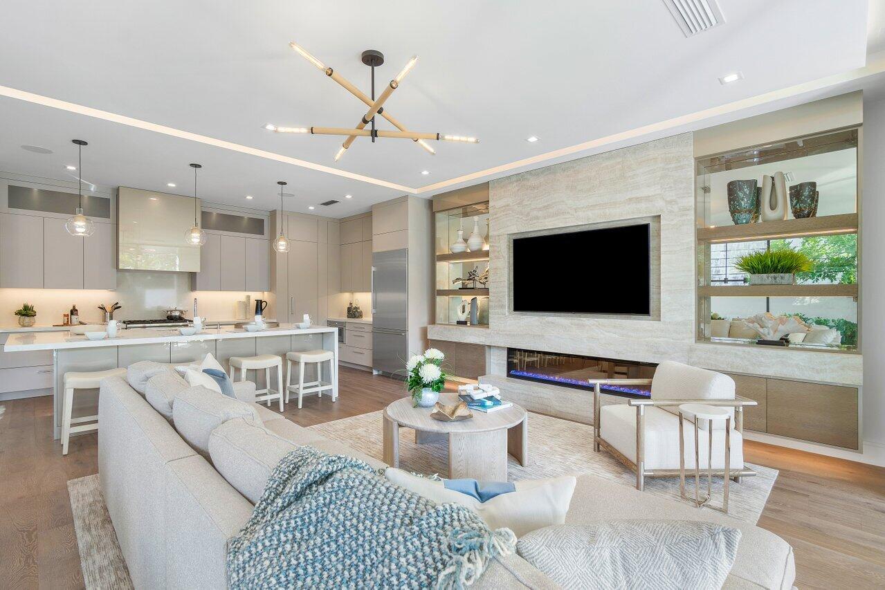 BOCA RATON RIVIERA UNIT B IN - Residential