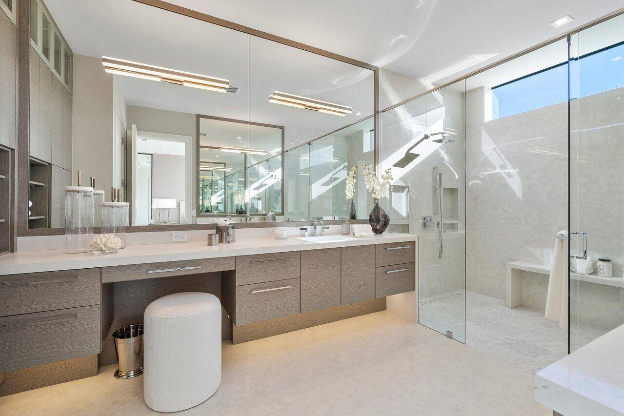 BOCA RATON RIVIERA UNIT B IN - Residential