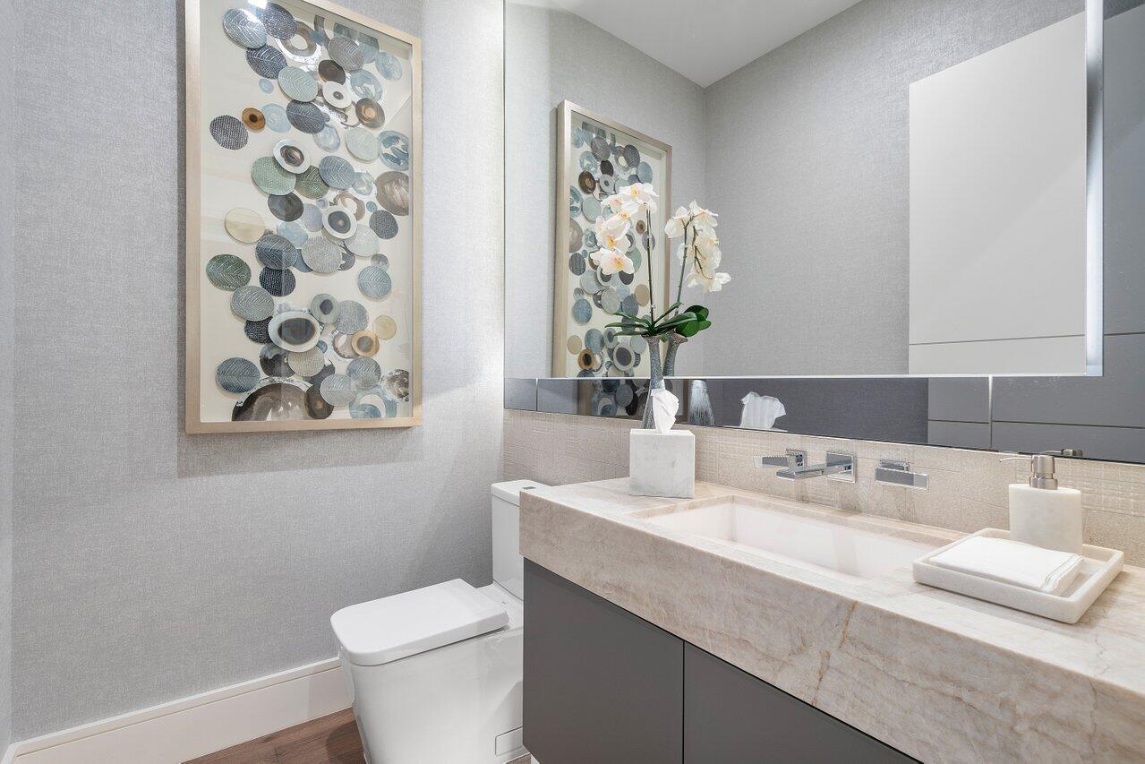 BOCA RATON RIVIERA UNIT B IN - Residential