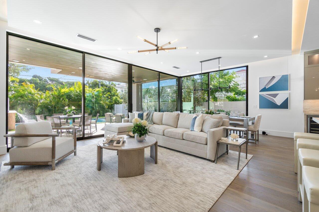 BOCA RATON RIVIERA UNIT B IN - Residential