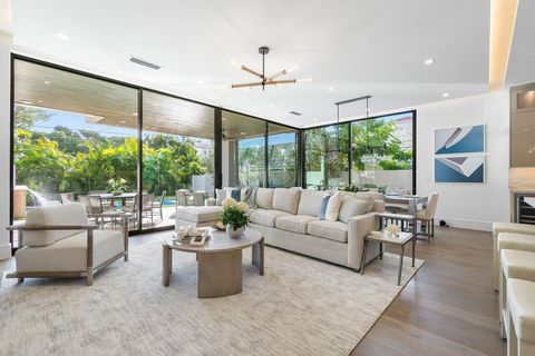 Tiny photo for 130 NE Wavecrest Way, Boca Raton, FL 33432 (MLS # R11168927)