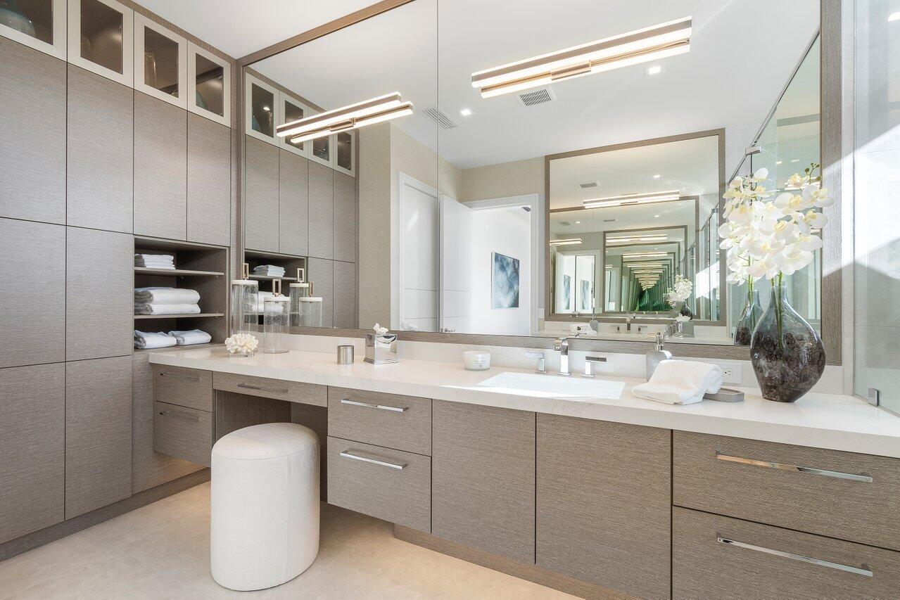 BOCA RATON RIVIERA UNIT B IN - Residential