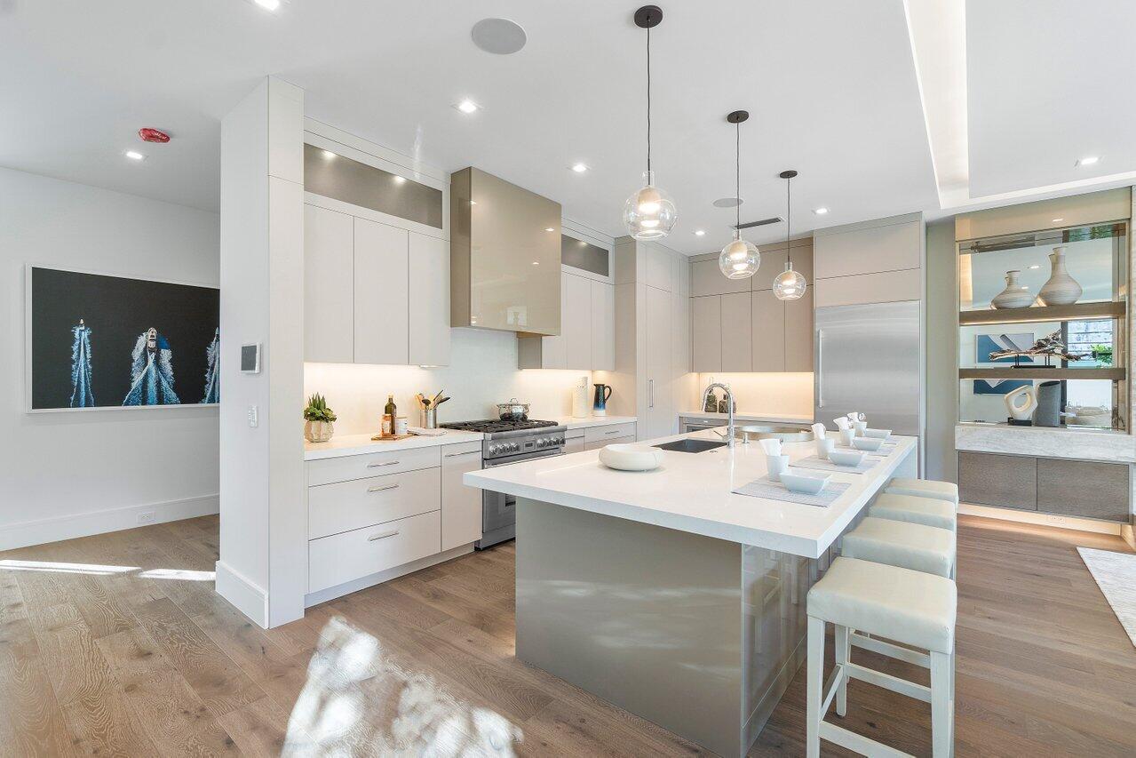 BOCA RATON RIVIERA UNIT B IN - Residential