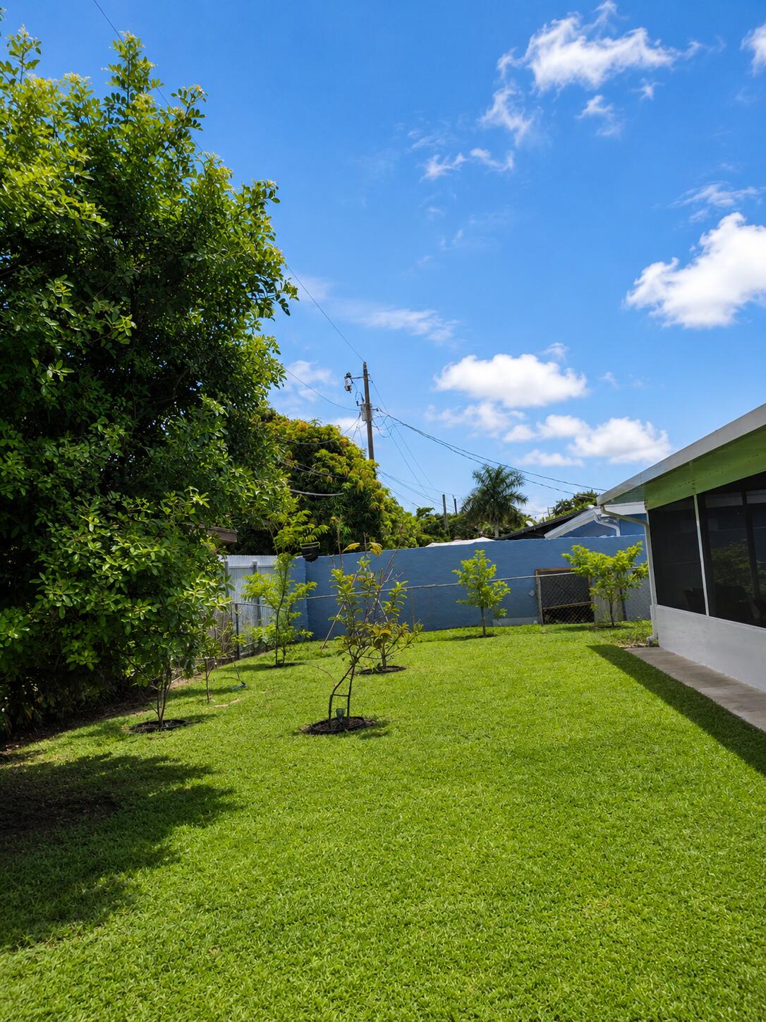 2341 NW 11th Court