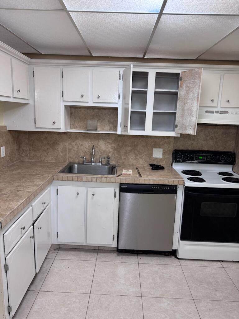 Photo of 1010 COUNTRY CLUB Drive #108, Margate, FL 33063 (MLS # B26080034)
