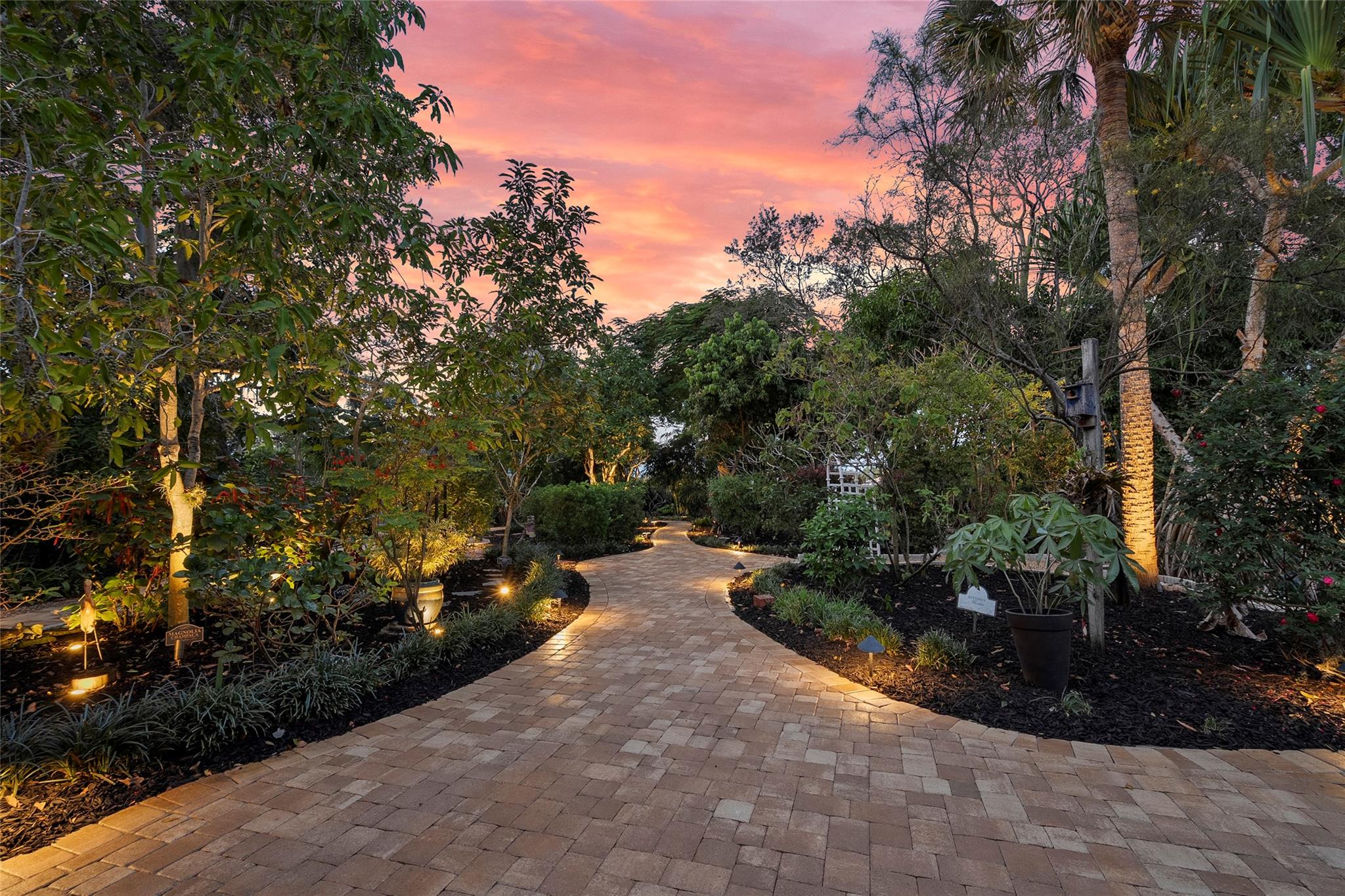 Beau Rivage - Residential